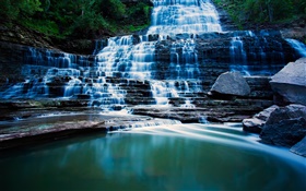 Albion Falls, Hamilton, Ontario, Canada, cascades, lac