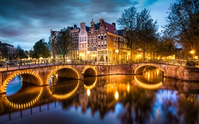 Amsterdam, Nederland, nuit, lumières, rivière, pont, maisons HD Fonds d'écran