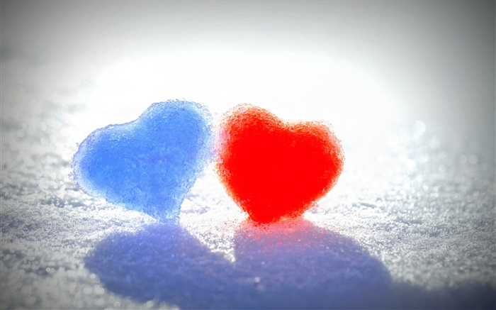 Coeurs d'amour bleu et rouge dans la neige Fonds d'écran, image