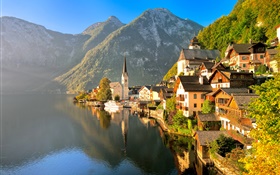 Autriche, Hallstatt, Salzkammergut, maison, lac, les montagnes, les rayons du soleil HD Fonds d'écran