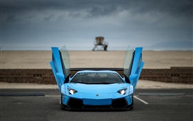 Bleu supercar Lamborghini Aventador vue avant, ailes