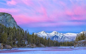 Canada, Parc National, rivière, montagnes, arbres, nuages, hiver