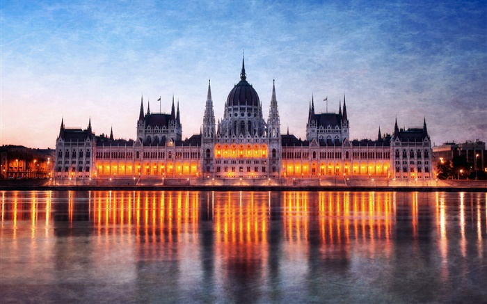 Hongrie, Budapest, le bâtiment du Parlement, la nuit, les lumières, Danube, la réflexion Fonds d'écran, image