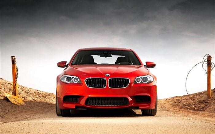 BMW M5 F10 rouge vue avant de la voiture Fonds d'écran, image