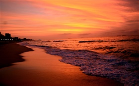 Coucher de soleil, mer, crépuscule, vagues, ciel rouge HD Fonds d'écran