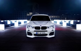 BMW X4 ACS voiture blanche vue de face