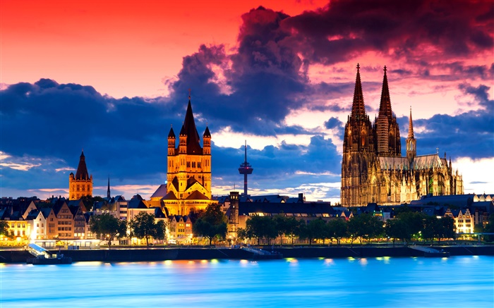 Cologne, en Allemagne, la cathédrale, la ville, la nuit, la rivière, les nuages Fonds d'écran, image