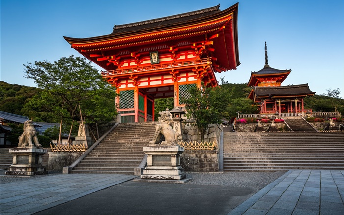 Porte Deva, Temple Kiyomizu-dera, Kyoto, Japon Fonds d'écran, image