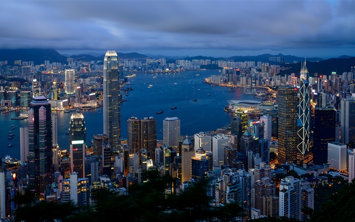 Hong Kong, ville, bâtiments, ciel nuageux, matin Fonds d'écran, image