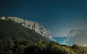 Montagnes de pierre, arbres, nuit HD Fonds d'écran