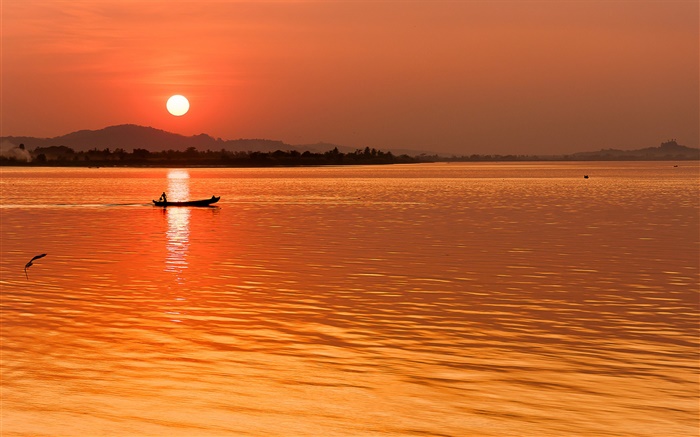 Coucher de soleil, ciel rouge, rivière, bateau Fonds d'écran, image