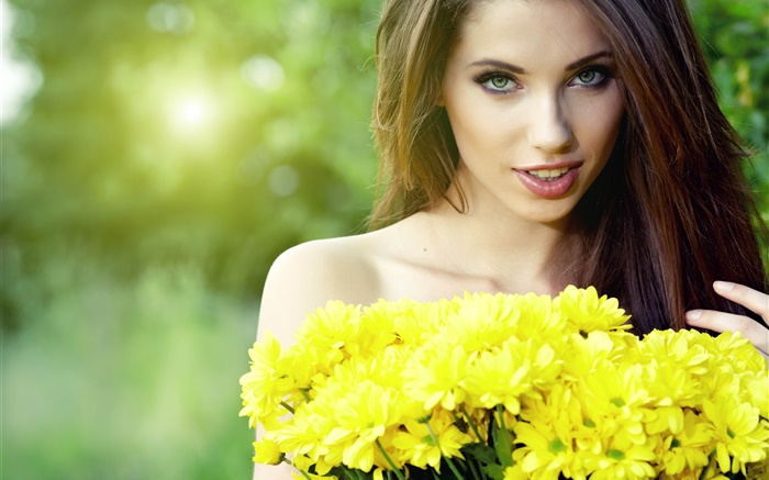 Belle longue jeune fille aux cheveux, chrysanthèmes jaunes Fonds d'écran, image