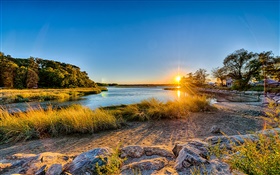 New York, Etats-Unis, Long Island, coucher de soleil, rivière, herbe, arbres, maison HD Fonds d'écran
