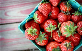 fraise savoureuse, fruits frais