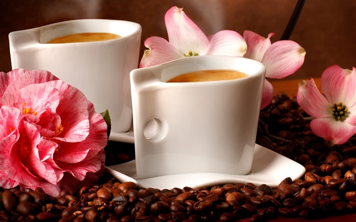 Deux tasses de café, l'arôme, les grains de café, fleurs HD Fonds d