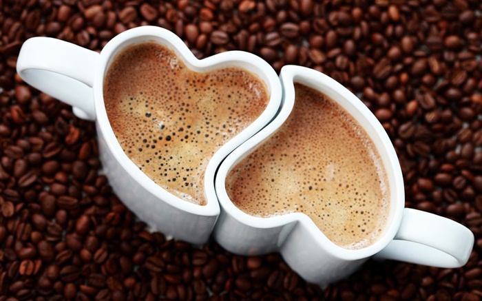 Deux tasses de café, coeurs d'amour, de la mousse, des boissons Fonds d'écran, image