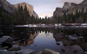 Yosemite Park, vallée, montagnes, lac, arbres, pierres
