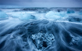 Arctique, la glace bleu, océan