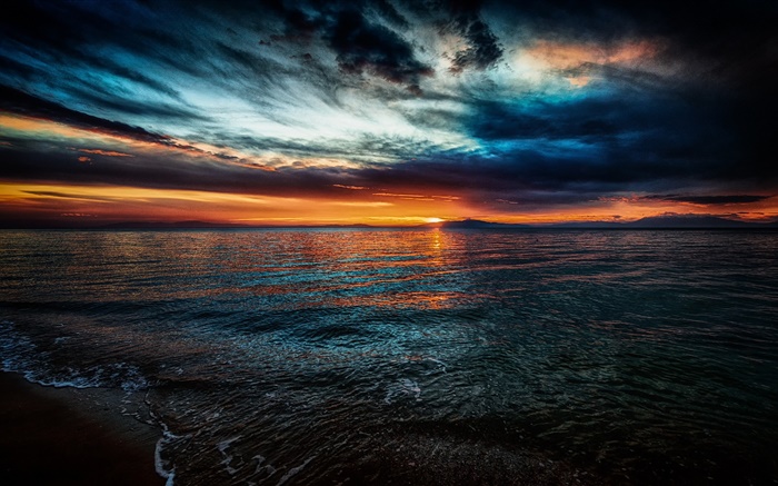 Beau paysage, coucher de soleil, mer, vagues, nuages, crépuscule Fonds d'écran, image