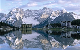 Lac, les maisons, les montagnes, réflexion de l'eau HD Fonds d'écran