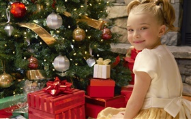 Joyeux Noël, sourire fille enfant, cadeaux