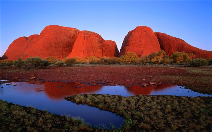 montagne rouge de roche, eau, herbe, crépuscule, Australie Fonds d'écran, image