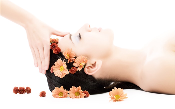 SPA close-up, fille, fleurs, cheveux, massage Fonds d'écran, image