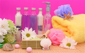 SPA toujours la vie, chrysanthème, bouteilles, boule de bain, serviette