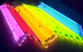 tubes colorés, lumière, images abstraites