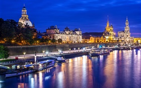 Ville, rivière, yachts, maisons, nuit, lumières, Dresden, Allemagne