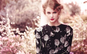 Taylor Swift 24