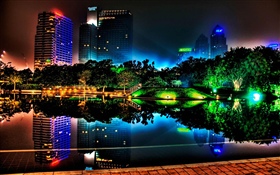 Ville de belle nuit, bâtiments, étang, lumières, arbres, parc