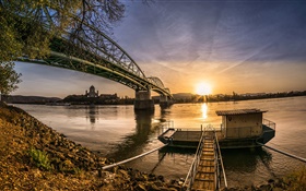Pont, rivière, bateau, coucher de soleil HD Fonds d'écran